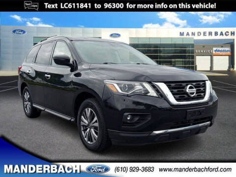 2020 Nissan Pathfinder for sale at Capital Group Auto Sales & Leasing in Freeport NY