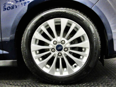 2017 Ford C-MAX Hybrid SE