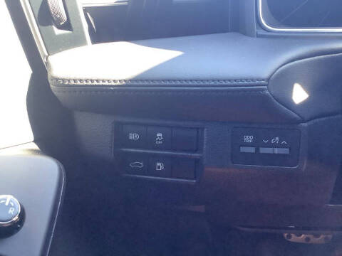 2021 Toyota Avalon XSE Nightshade