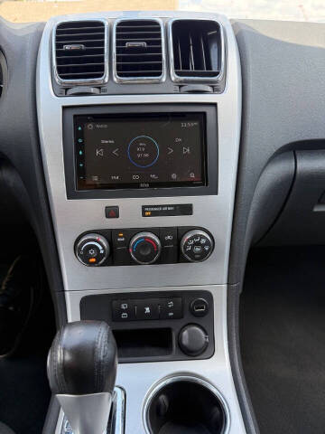 2011 GMC Acadia SLE