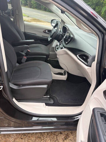 2017 Chrysler Pacifica Touring