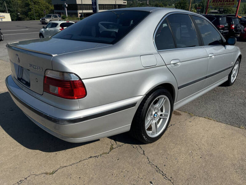 2003 BMW 5 Series 525i photo 3