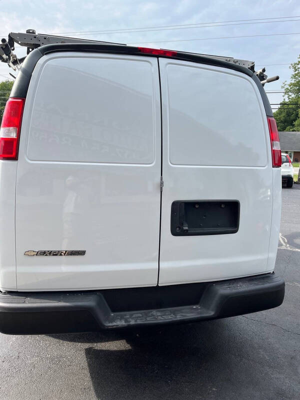 2018 Chevrolet Express 2500