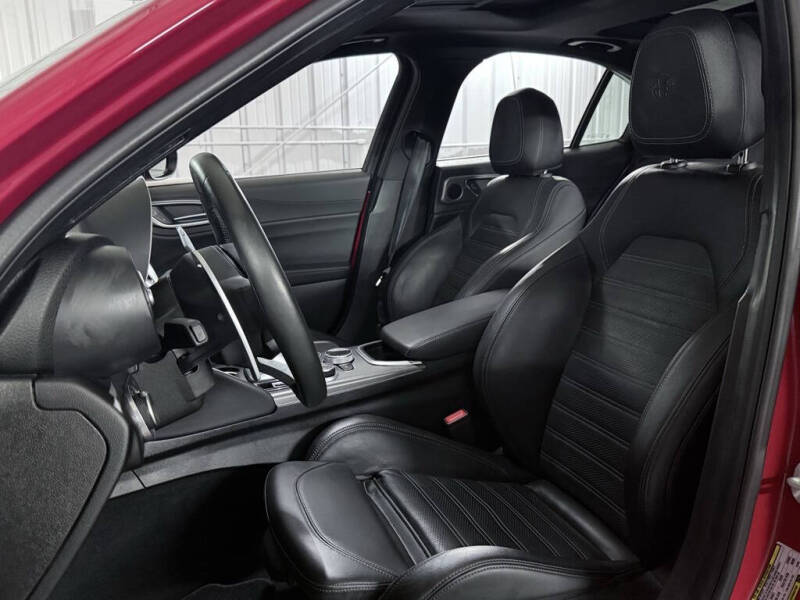 2022 Alfa Romeo Giulia Veloce