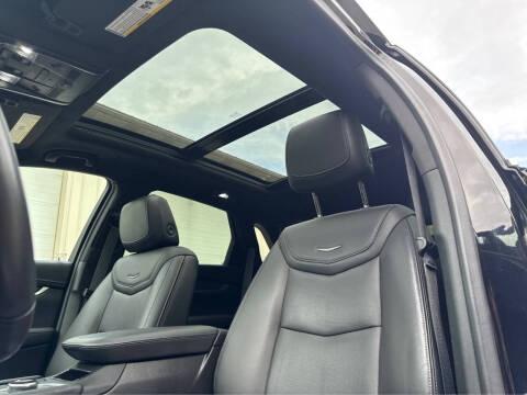 2022 Cadillac XT5 Premium Luxury