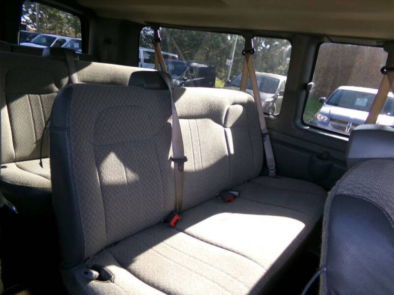 2017 Chevrolet Express LT 3500