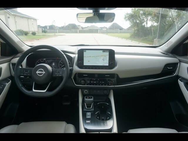 2022 Nissan Rogue SL