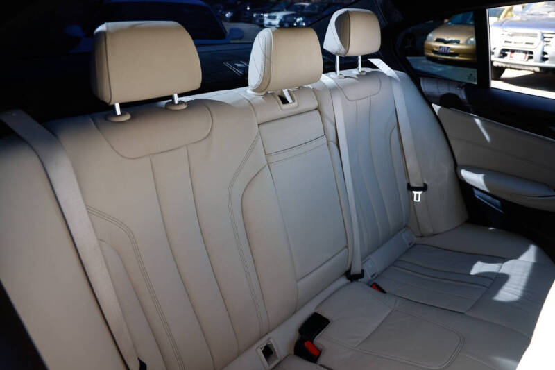 2017 BMW 5 Series 540i