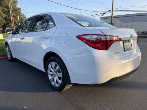 2016 Toyota Corolla LE