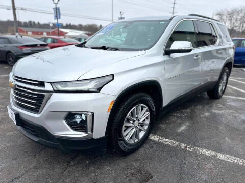 2022 Chevrolet Traverse LT Cloth