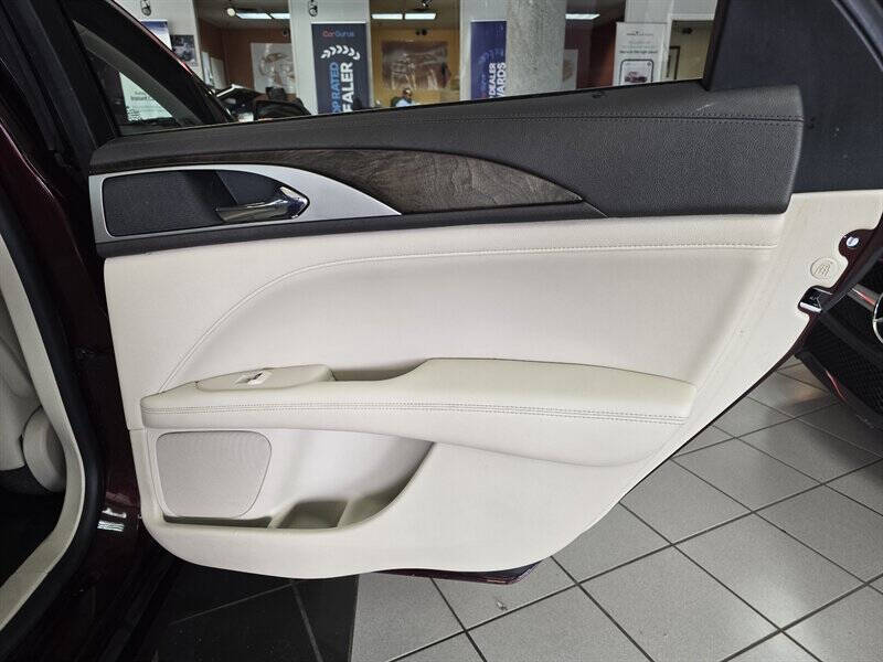 2017 Lincoln MKZ Reserve