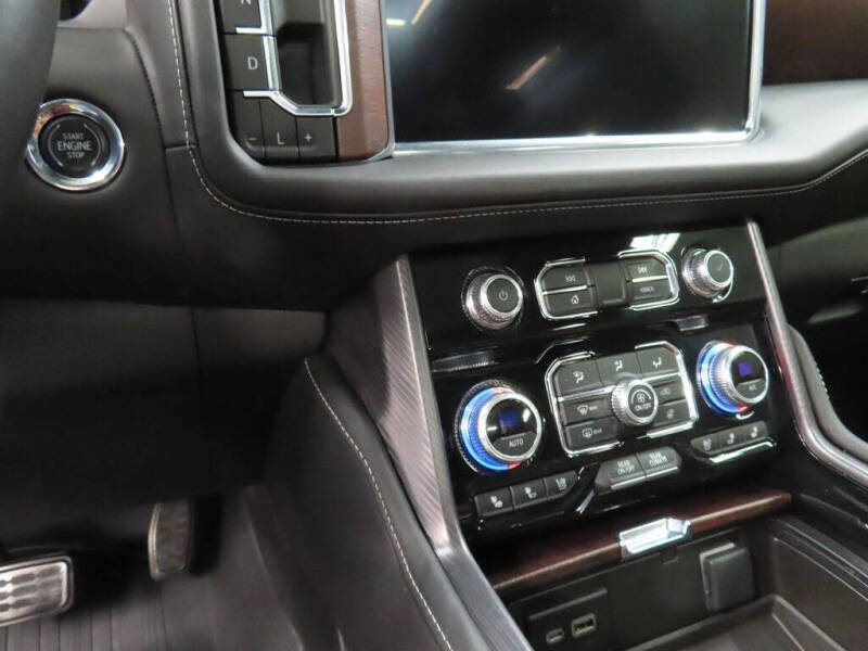 2023 GMC Yukon Denali Ultimate