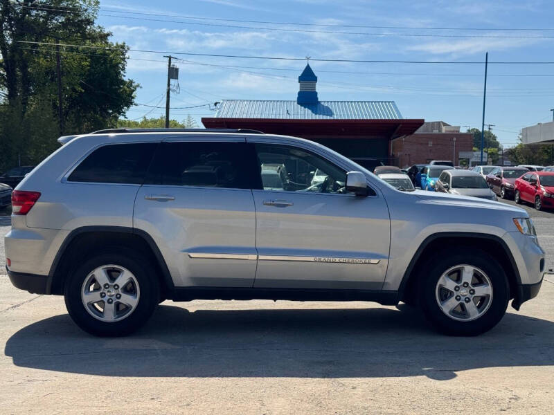 2011 Jeep Grand Cherokee Laredo