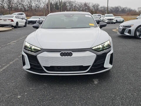 2023 Audi e-tron GT quattro Prestige