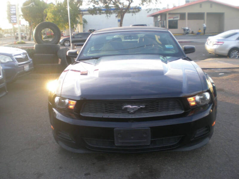 2012 Ford Mustang V6