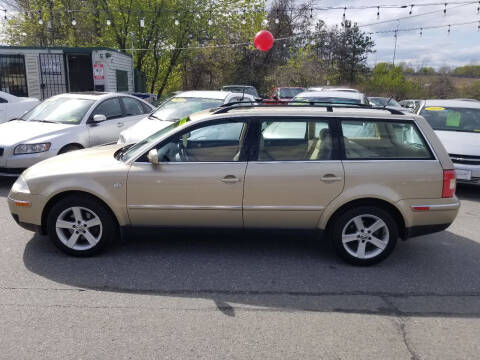 2004 Volkswagen Passat for sale at Howe's Auto Sales in Lowell MA