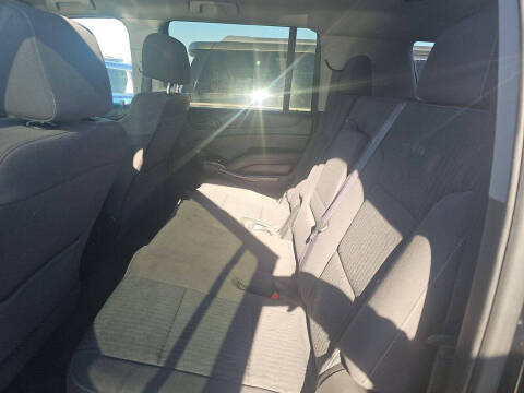 2017 GMC Yukon XL SLE