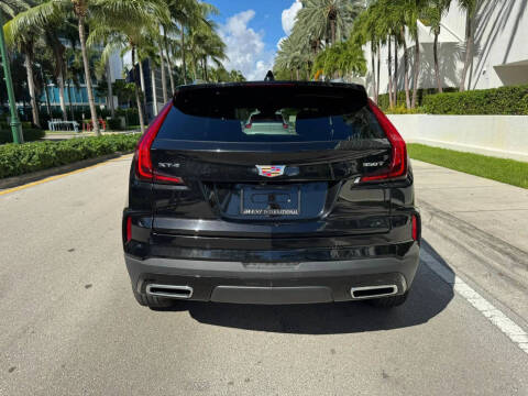 2024 Cadillac XT4 Premium Luxury