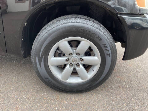 2009 Nissan Titan SE