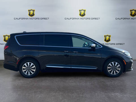 2022 Chrysler Pacifica Hybrid Limited