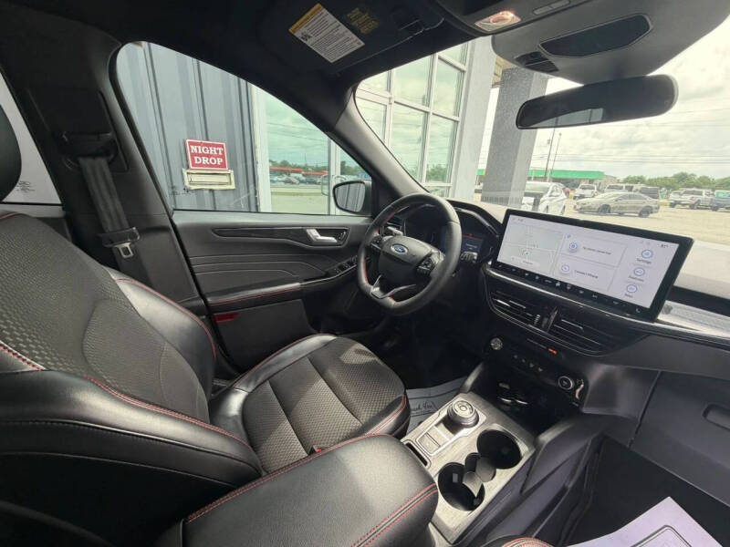 2023 Ford Escape ST-Line