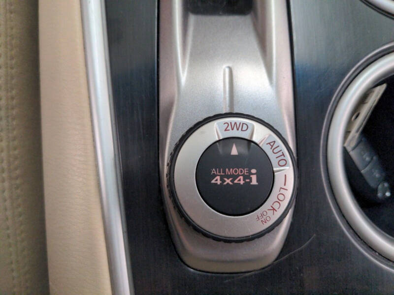 2013 Nissan Pathfinder SV