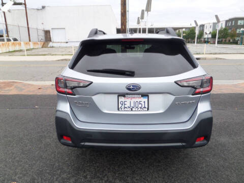 2023 Subaru Outback Premium