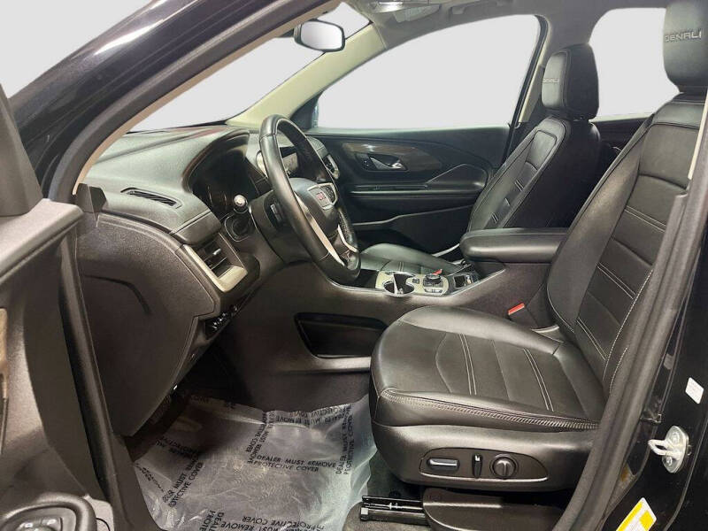 2024 GMC Terrain Denali
