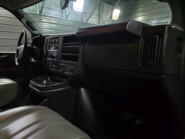 2019 Chevrolet Express 2500