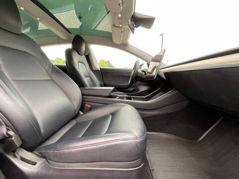 2019 Tesla Model 3 Standard Range Plus