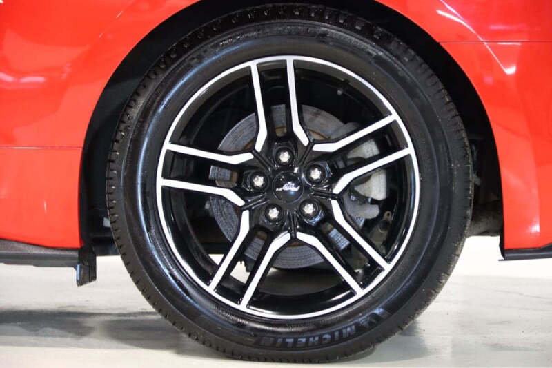 2020 Ford Mustang EcoBoost Premium