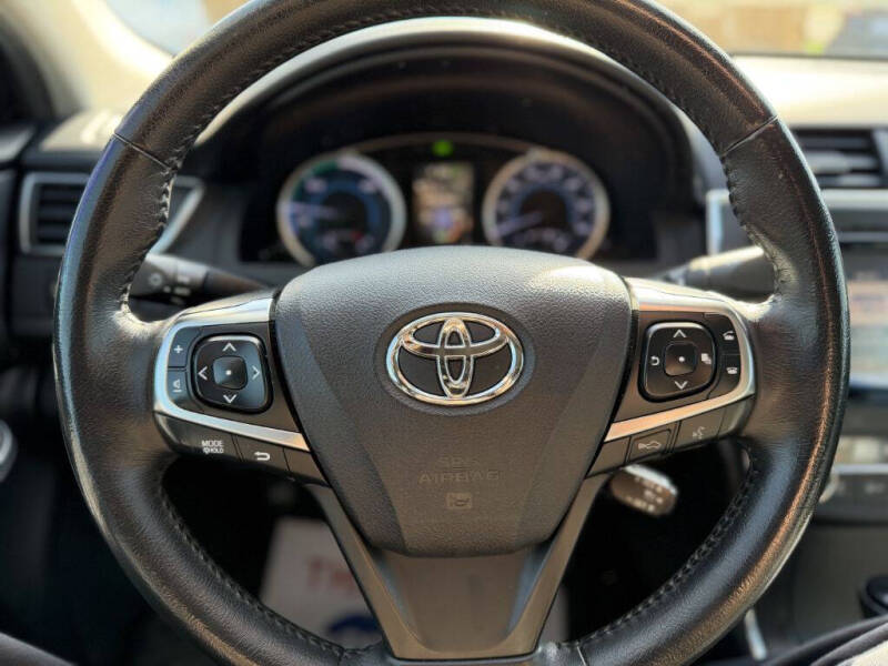 2015 Toyota Camry Hybrid