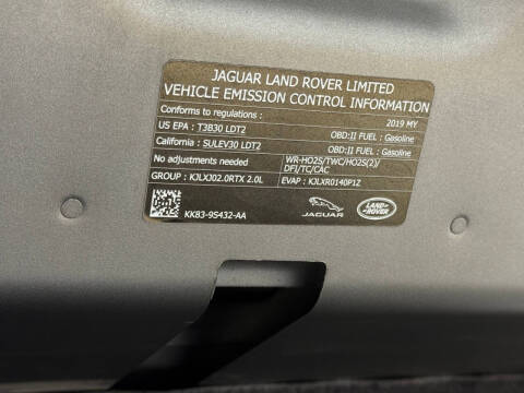 2019 Land Rover Range Rover Velar P250 R-Dynamic SE