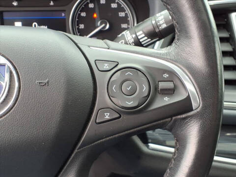 2021 Buick Enclave Essence