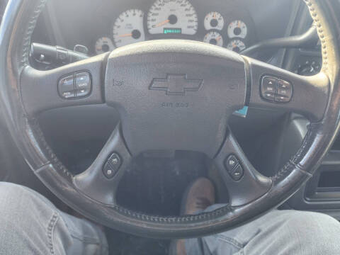 2004 Chevrolet Silverado 1500 SS