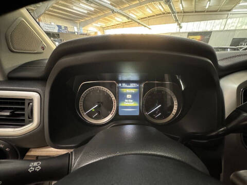 2017 Nissan Titan XD SL