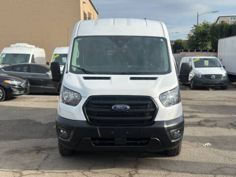 2023 Ford Transit 250
