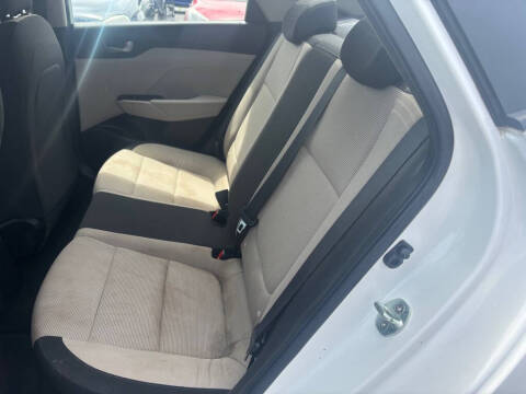2019 Hyundai Accent SE