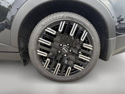 2026 Nissan LEAF Platinum+
