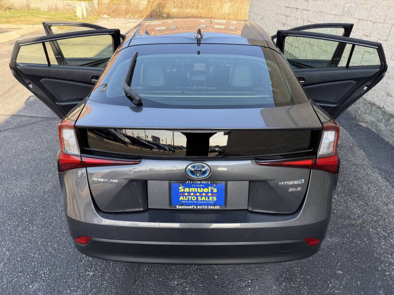 2021 Toyota Prius XLE