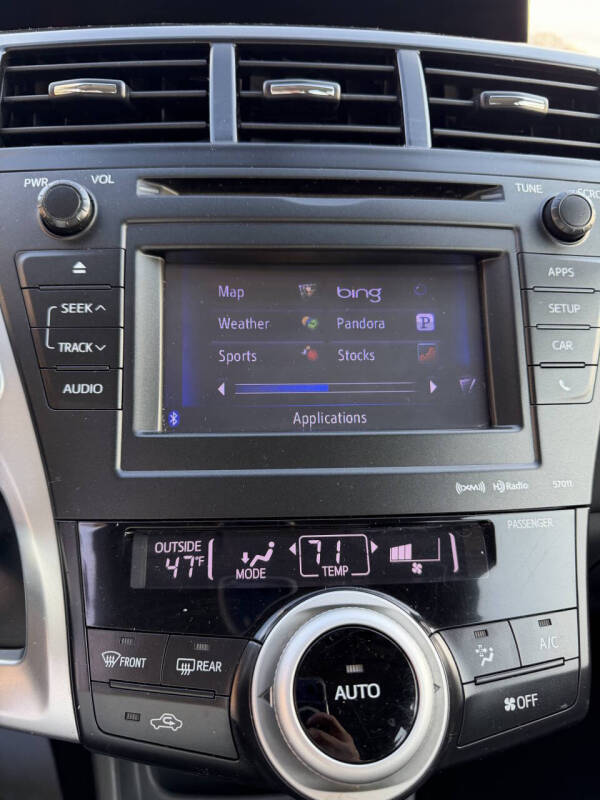 2012 Toyota Prius v Three