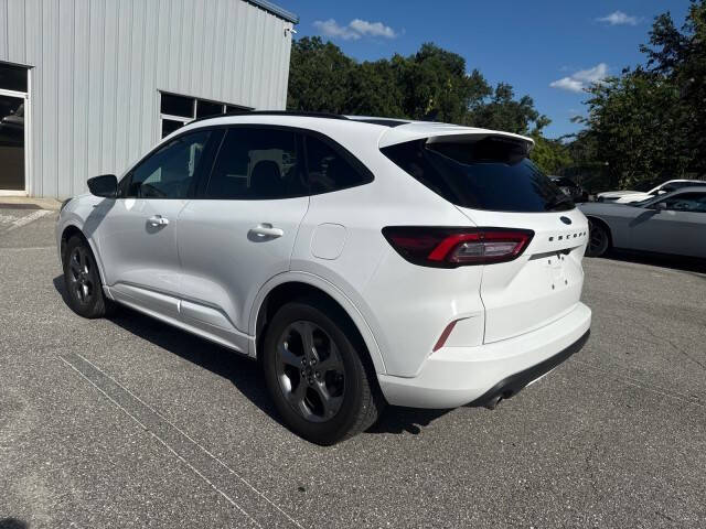 2023 Ford Escape ST-Line