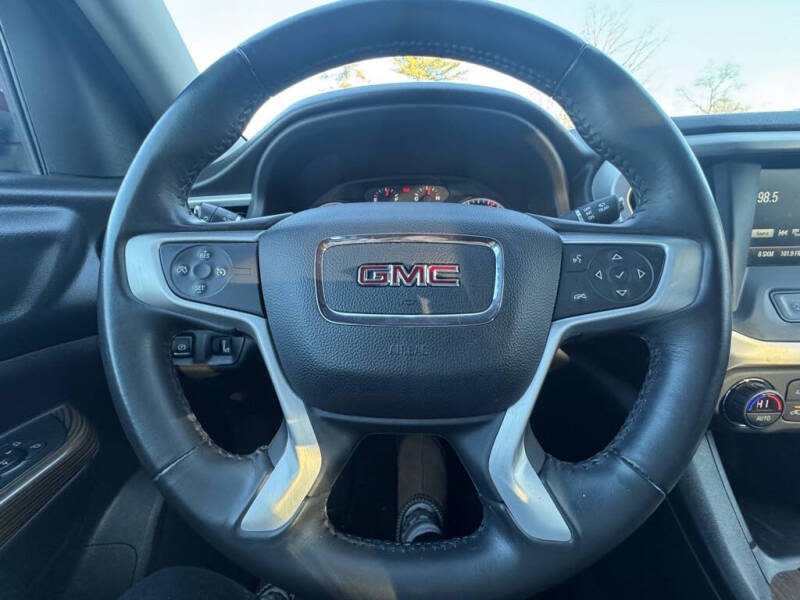 2017 GMC Acadia SLE-1