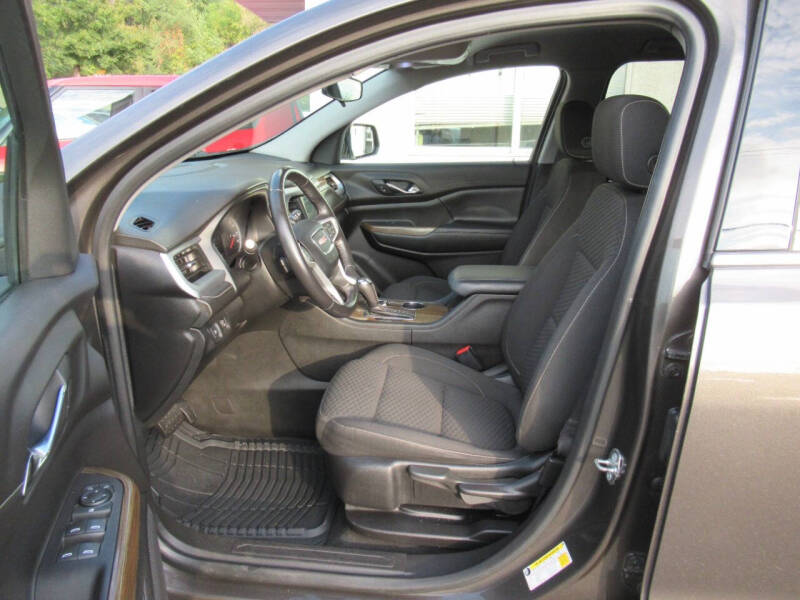 2019 GMC Acadia SLE-1