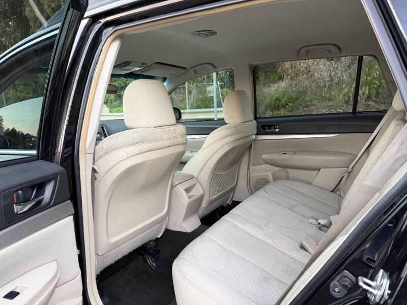 2012 Subaru Outback 2.5i