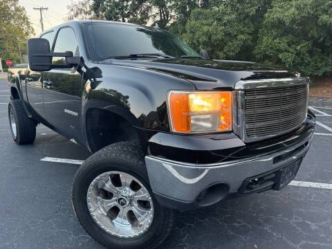 2013 GMC Sierra 1500 for sale at Amazing Luxury Motors LLC in Gainesville GA