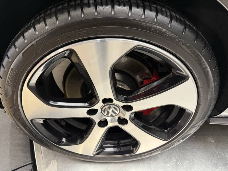 2017 Volkswagen Golf GTI Autobahn