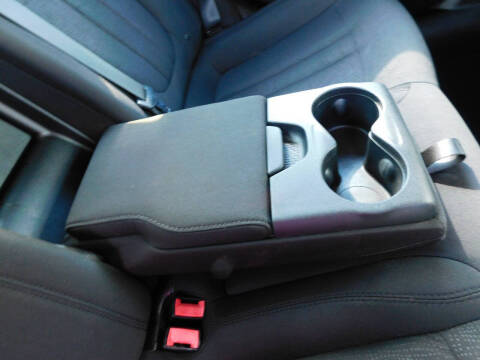 2015 Chrysler 200 LX