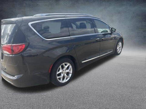 2019 Chrysler Pacifica Touring L Plus
