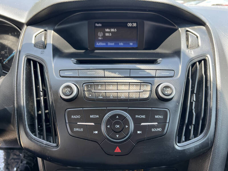 2017 Ford Focus S